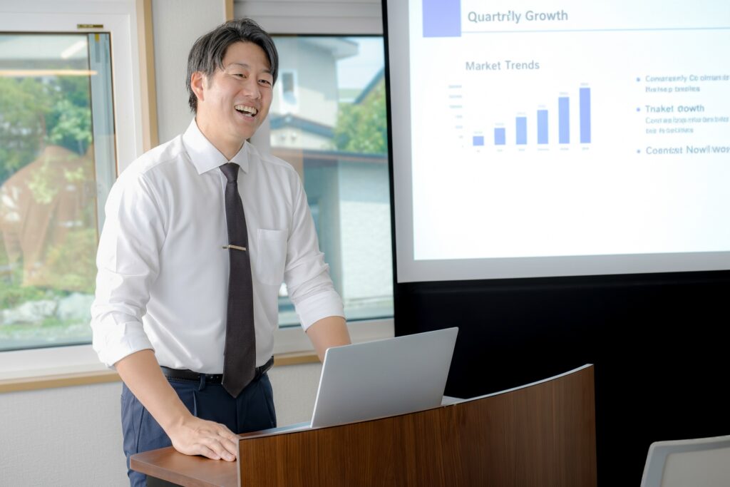 33491393_m 株式会社オートルリーブ | 営業部長職候補募集中!